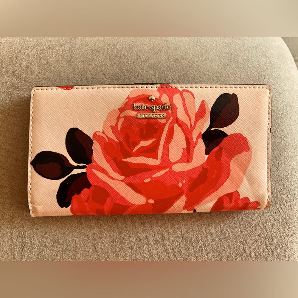 Kate Spade Roses bifold wallet with card slots & coin holder